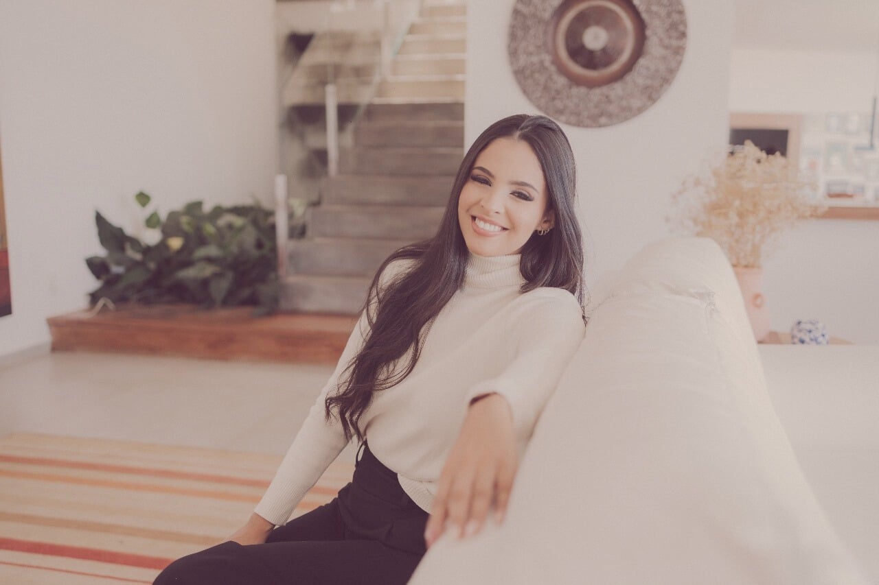 Gabrielle Mayrink, psicóloga psicanalítica